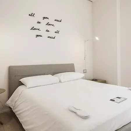 Hemeras Boutique Homes - Design Flats Near The City Center Daire Milano