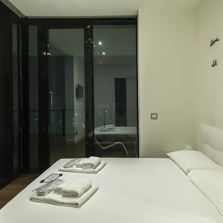Hemeras Boutique Homes - Design Flats Near The City Center Apartment Mailand
