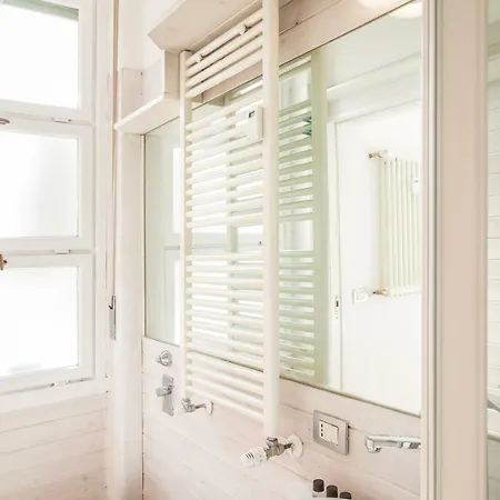 Hemeras Boutique Homes - Design Flats Near The City Center Daire *
